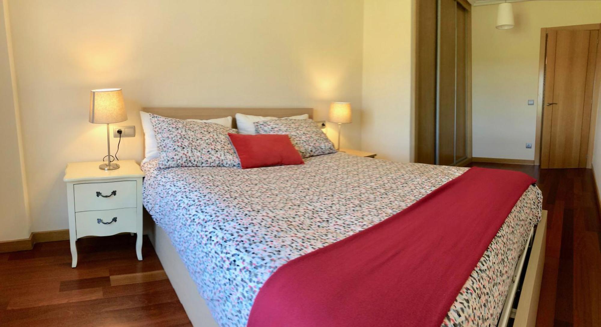 Apartamento Europa Jardin Οβιέδο Εξωτερικό φωτογραφία