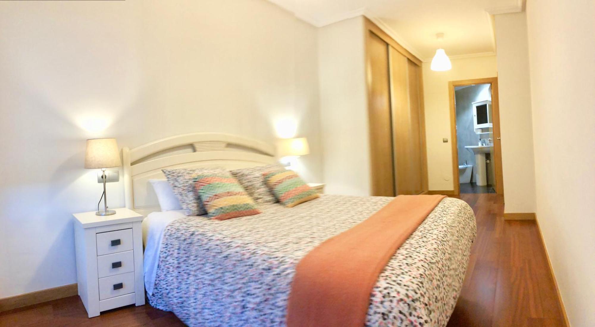 Apartamento Europa Jardin Οβιέδο Εξωτερικό φωτογραφία