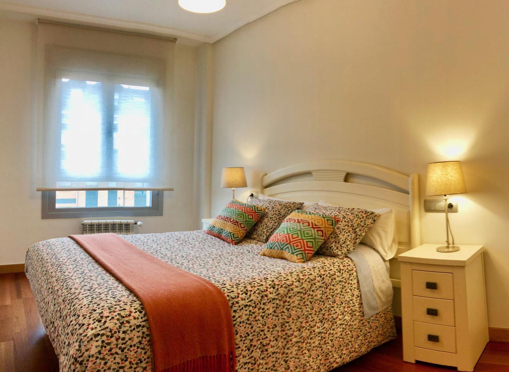 Apartamento Europa Jardin Οβιέδο Εξωτερικό φωτογραφία