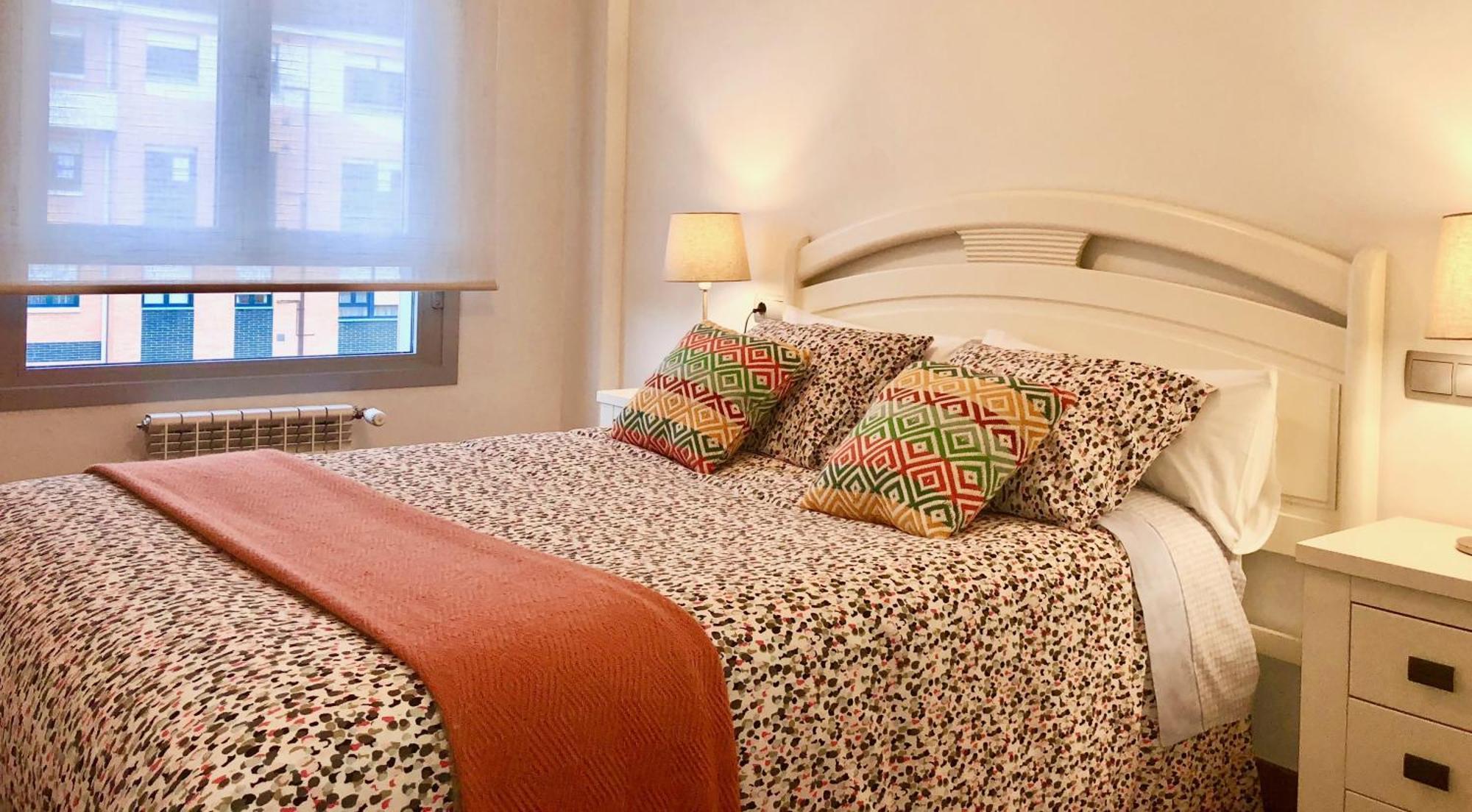 Apartamento Europa Jardin Οβιέδο Εξωτερικό φωτογραφία
